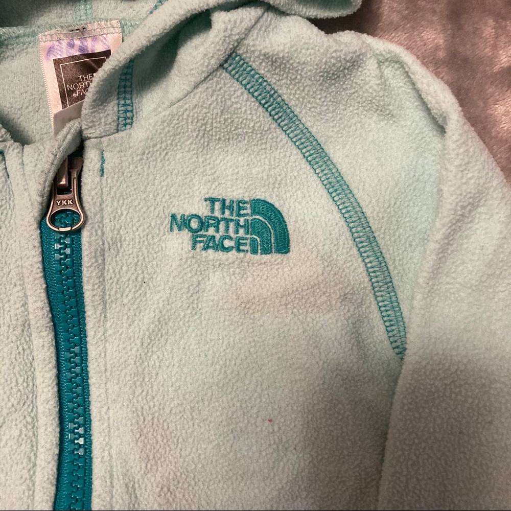 ❄️North Face Jacket - Picture 3 of 5